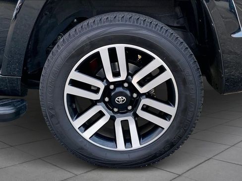 Used 2023 Toyota 4Runner Limited image 11