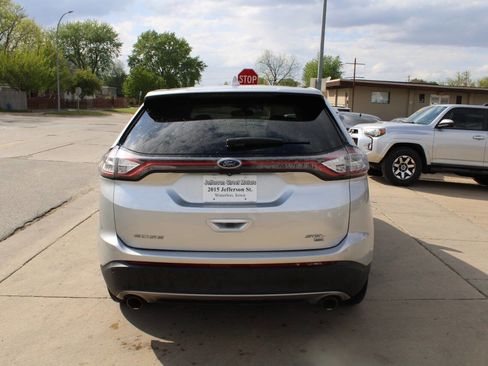 Used 2017 Ford Edge SEL w/ Equipment Group 201A AWD/4WD image 3