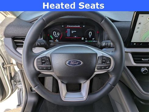 Used 2025 Ford Explorer Active image 9