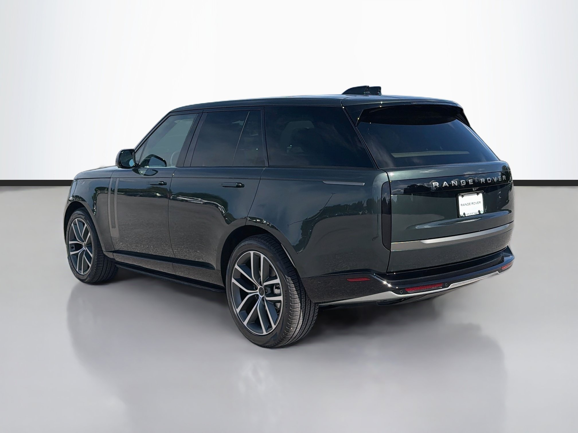 New 2026 Land Rover Range Rover SE AWD/4WD image 3