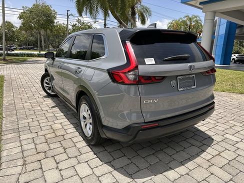 Used 2023 Honda CR-V LX image 12