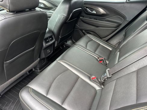 Used 2020 GMC Terrain SLT image 11