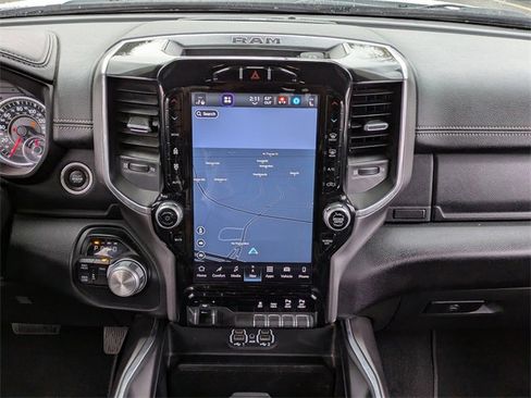 Used 2022 RAM 2500 Laramie w/ Night Edition image 18