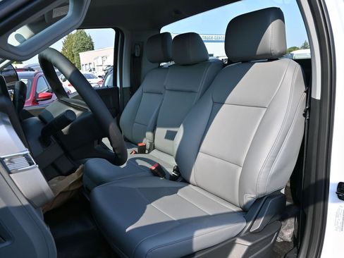 New 2026 Ford F550 4x4 Regular Cab Super Duty image 10