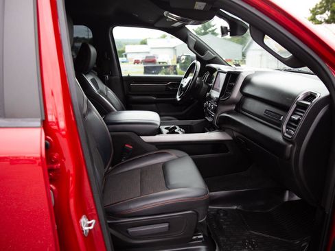 Used 2022 RAM 1500 Big Horn w/ Built-to-serve Edition image 25