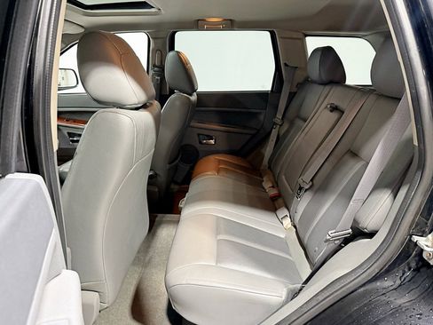 Used 2007 Jeep Grand Cherokee Limited image 32