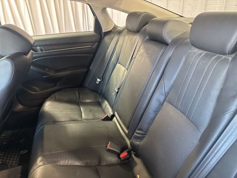 Used 2018 Honda Accord EX-L image 16