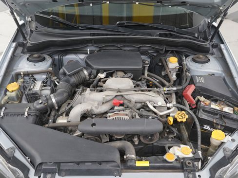 Used 2011 Subaru Impreza 2.5i Premium w/ PWR Moonroof Value Pkg image 27