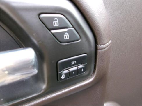 Used 2021 GMC Sierra 1500 Denali image 19