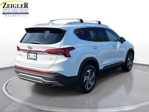 Used 2023 Hyundai Santa Fe SEL AWD/4WD image 5
