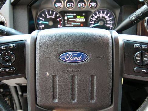 Used 2012 Ford F250 Lariat w/ Lariat Ultimate Pkg AWD/4WD image 28