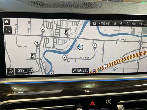 Used 2021 BMW X5 xDrive45e w/ Premium Package 3 image 16