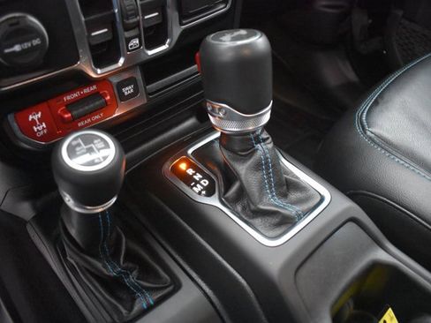 Used 2022 Jeep Wrangler Unlimited Rubicon 4xe w/ Cold Weather Group image 29