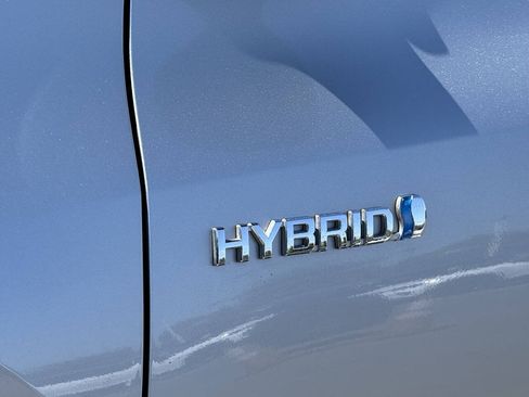 Used 2017 Toyota Highlander Limited Platinum AWD/4WD image 30