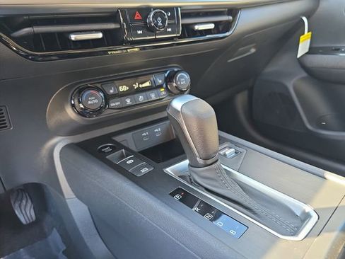 New 2026 Nissan Kicks SV w/ SV Premium Package FWD image 22