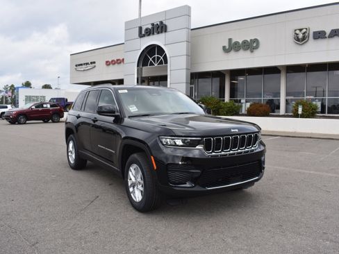 New 2026 Jeep Grand Cherokee Laredo X image 1