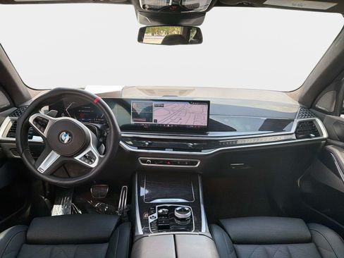 Used 2025 BMW X5 xDrive40i w/ Executive Package AWD/4WD image 36