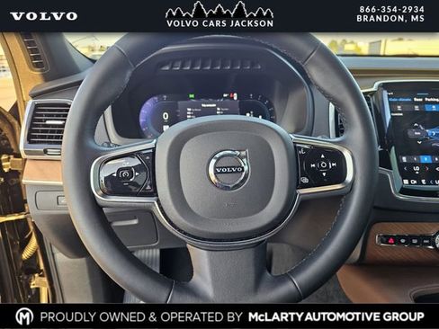 Used 2023 Volvo XC90 B6 Plus w/ Protection Package Premier image 24