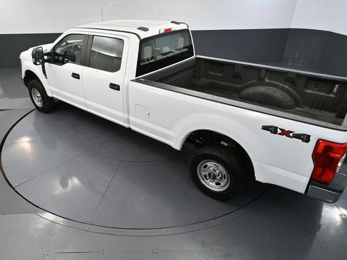 Used 2022 Ford F250 XL w/ Power Equipment Group image 53