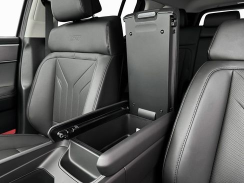 New 2025 Hyundai Santa Fe XRT image 27