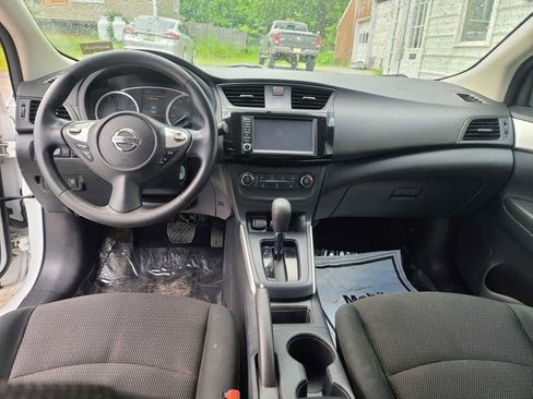 Used 2019 Nissan Sentra S image 15