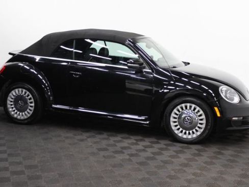 Used 2016 Volkswagen Beetle 1.8T S image 4