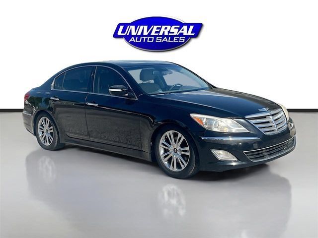Used 2014 Hyundai Genesis 3.8 RWD image 2