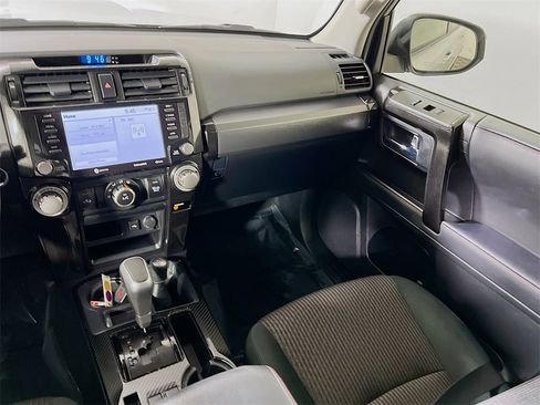 Certified 2024 Toyota 4Runner TRD Off-Road image 21