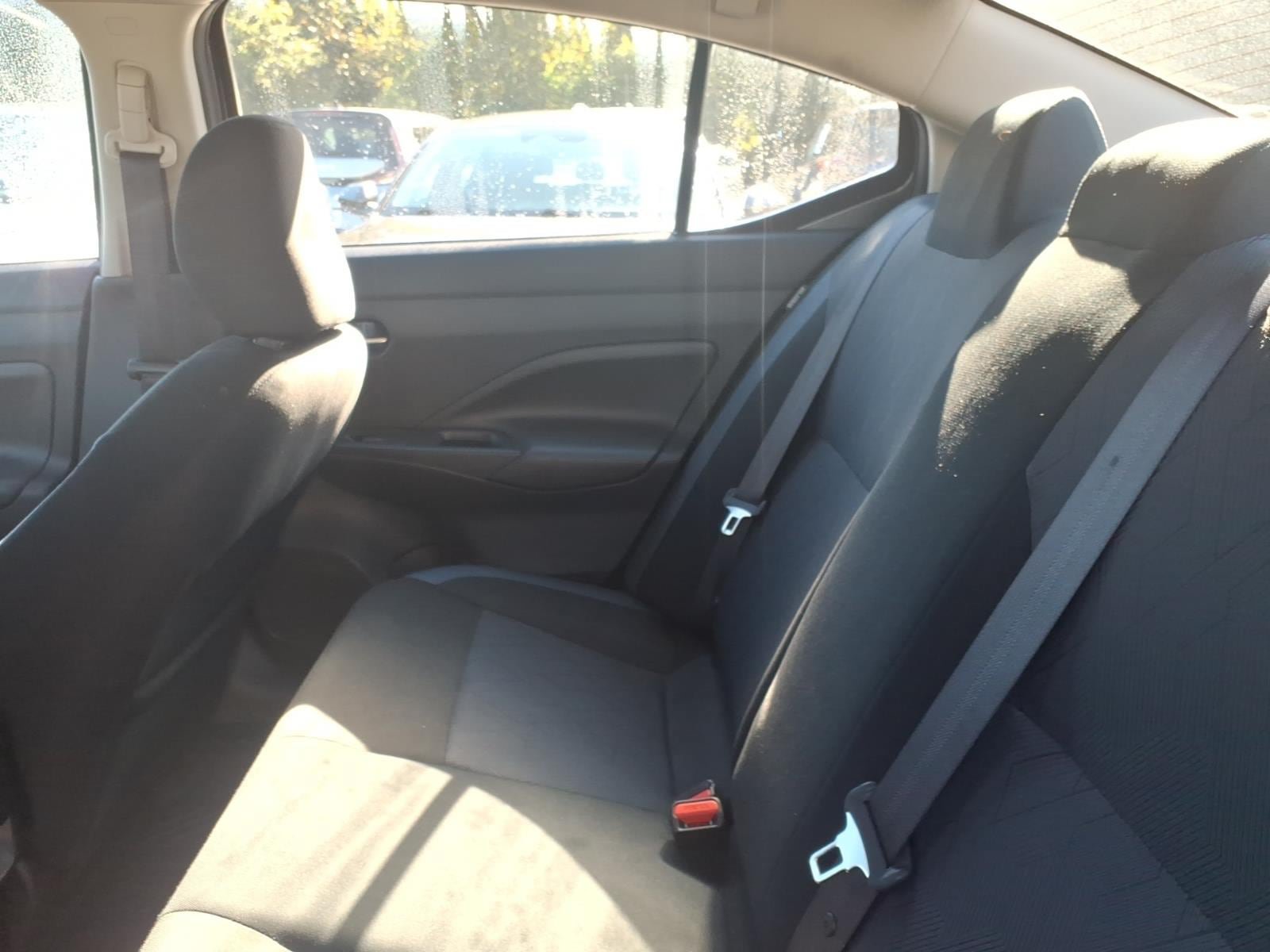 Used 2025 Nissan Versa SV FWD image 10