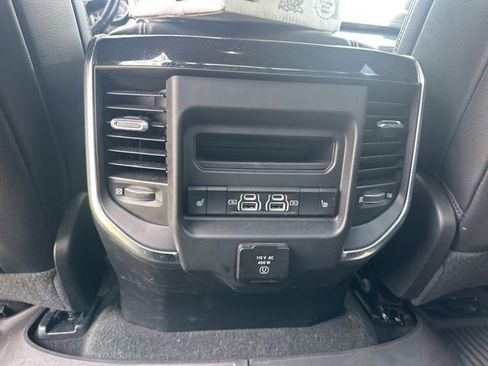Used 2021 RAM 1500 Laramie AWD/4WD image 25