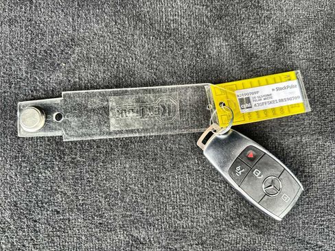 Certified 2024 Mercedes-Benz GLS 450 4MATIC image 27