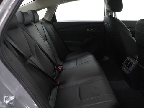 Used 2025 Honda Accord Touring image 11
