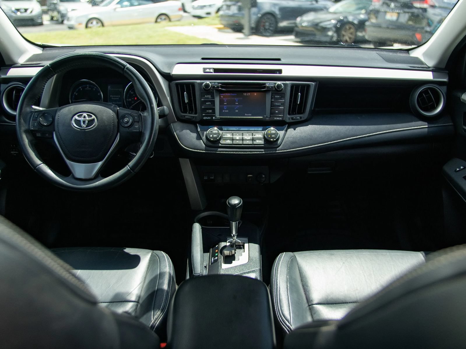 Used 2016 Toyota RAV4 XLE FWD image 24