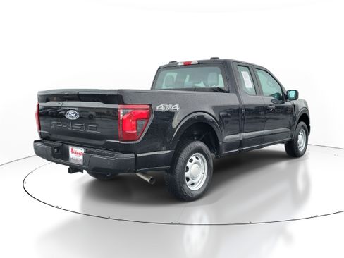 Used 2024 Ford F150 XL w/ Tow/Haul Package image 4