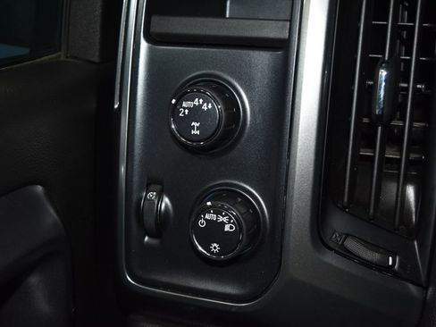 Used 2019 Chevrolet Silverado 1500 LT image 13