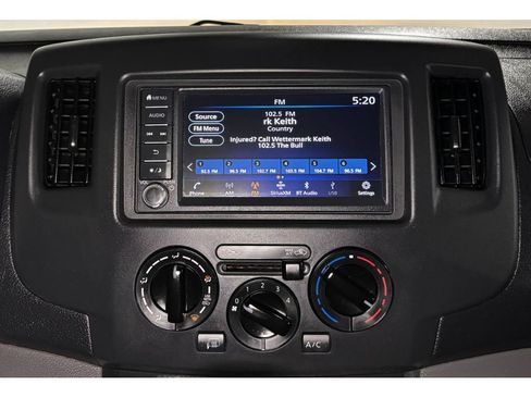 Used 2020 Nissan NV200 SV image 25
