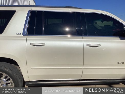 Used 2015 Chevrolet Suburban LTZ image 8