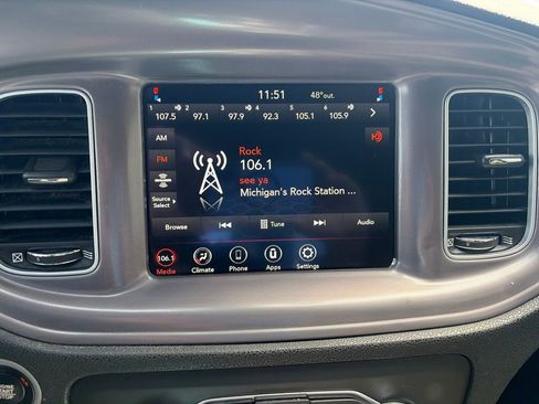 Used 2023 Dodge Charger SXT RWD image 16