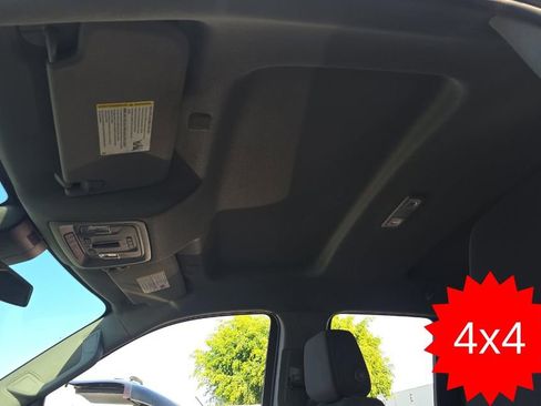 Used 2022 Chevrolet Silverado 1500 LT image 13