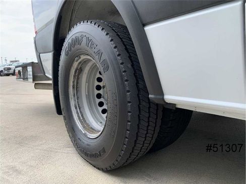 Used 2012 Mercedes-Benz Sprinter 3500 w/ High Idle Fixed Pkg image 27