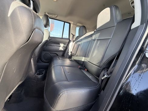 Used 2017 Jeep Compass High Altitude image 23