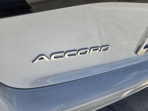 Used 2025 Honda Accord LX image 15