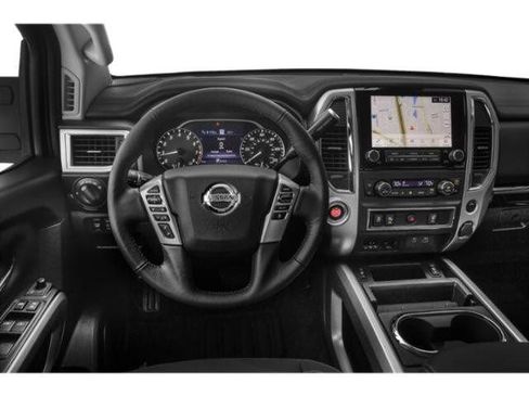 Used 2021 Nissan Titan SV w/ SV Convenience Package RWD image 11