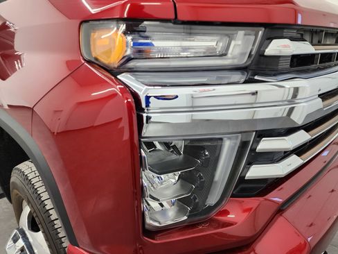 Used 2023 Chevrolet Silverado 3500 High Country image 27