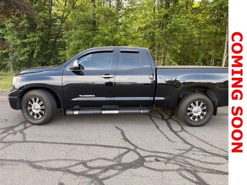 Used 2011 Toyota Tundra Limited w/ Memory Pkg AWD/4WD image 5
