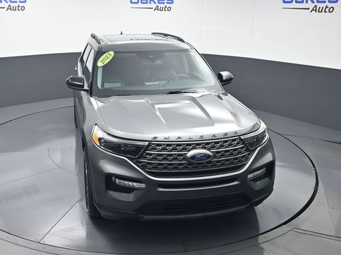 Used 2023 Ford Explorer XLT w/ Equipment Group 202A AWD/4WD image 50