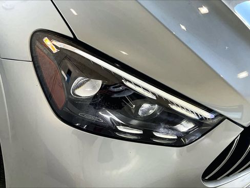 Used 2025 Mercedes-Benz GLE 53 AMG 4MATIC image 26