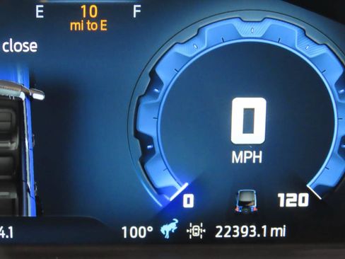 Used 2025 Ford Bronco Outer Banks AWD/4WD image 10