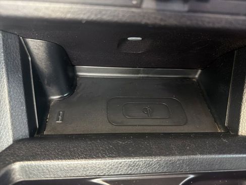 Used 2018 Toyota Tacoma TRD Off-Road AWD/4WD image 21