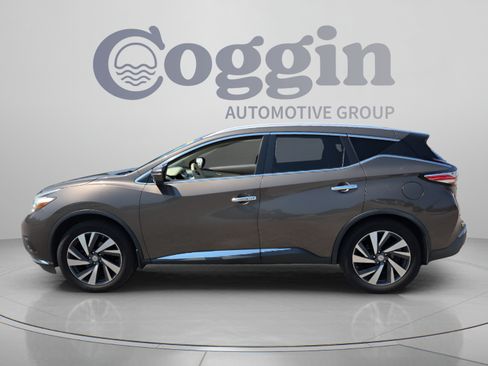 Used 2015 Nissan Murano Platinum w/ Platinum Technology Package FWD image 2